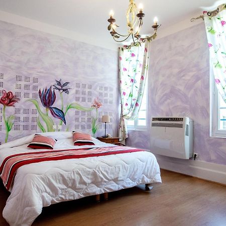 Logis Hotel De La Tour リブルヌ エクステリア 写真
