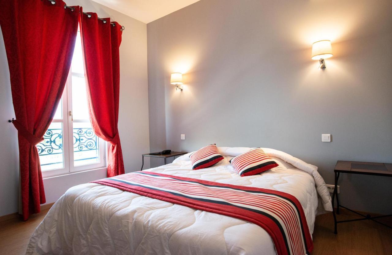 Logis Hotel De La Tour リブルヌ エクステリア 写真