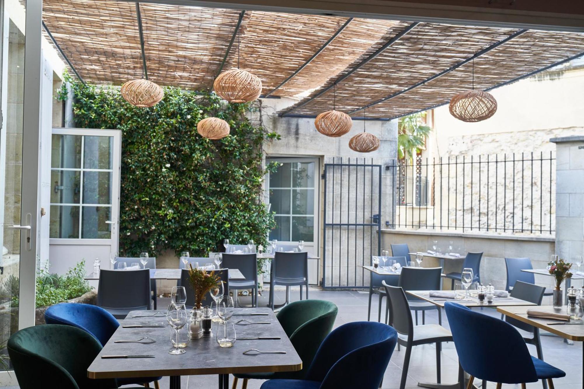 Logis Hotel De La Tour リブルヌ エクステリア 写真